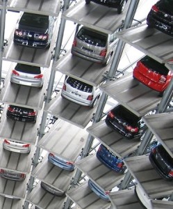 Autos: Deutschen Autobauern und Zulieferern brechen Aufträge weg (Foto: pixabay.com, Bilderandi)