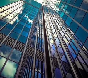 Bürohochhäuser: Fenster könnten besonders viel Energie einsparen (Foto: 652234, pixabay.com)
