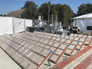 Versuchsfeld mit Reaktoren zur Gewinnung von Methan (Foto: u-tokyo.ac.jp) Versuchsfeld mit Reaktoren zur Gewinnung von Methan (Foto: u-tokyo.ac.jp)