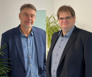 Firmengründer Manfred Forst (li.) und techn. GF Christoph Knottenberg (Bild: DMSFACTORY)