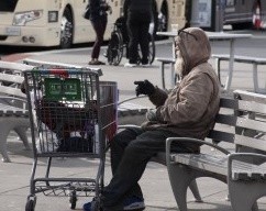 Obdachloser: Krankheiten verschärfen die Lage drastisch (Foto: pixabay.com, Agnieszka)