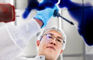 Tiefeng Liu, Postdoc am Laboratory of Organic Electronics (Foto: Thor Balkhed, liu.se/en) Tiefeng Liu, Postdoc am Laboratory of Organic Electronics (Foto: Thor Balkhed, liu.se/en)