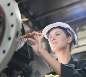 Ingenieurin bei der Arbeit: Maschinen- und Anlagenbau nur wenig optimistisch (Foto: vdma.org)