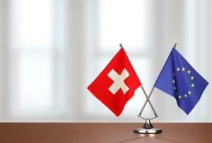 Beziehungen Schweiz - EU (Foto: iStock/studiocasper)