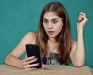Preisschock: viele Smartphone-Tarife nach zwei Jahren teurer (Foto: pixabay.com, JerzyGorecki)