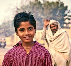 Indischer Junge: Digital versierte Jugend ist Indiens wichtigstes Kapital (Foto: ha11ok/pixabay.com)