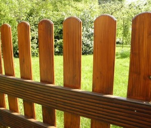 Gartenzaun: Hier kann sich gute Nachbarschaft beweisen (Foto: Holger Langmaier, pixabay.com) Gartenzaun: Hier kann sich gute Nachbarschaft beweisen (Foto: Holger Langmaier, pixabay.com)