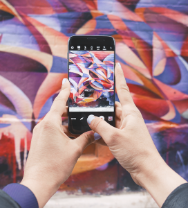 Handy als Fotoapparat: neue Modelle mit allen Funktionen besonders teuer (Foto: pixabay.com, Pexels)