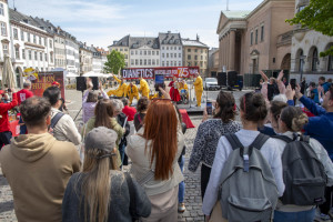 Jive Aces feiern 75 Jahre Dianetik-Buch (Foto: Scientology)