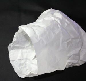 Papiertüte: Sie kann gefährliche Giftstoffe enthalten (Foto: Davie Bicker, pixabay.com)