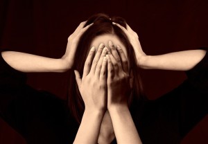 Frau in der Krise: Forscher fordern mehr Unterstützung (Foto: pixabay.com, Gerd Altmann)