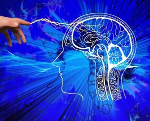 Hirnstimulation: Forscher legen Basis für neue Parkinson-Therapien (Bild: pixabay.com, geralt)