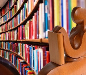 Bibliothek: Für KI-Firmen in den USA sind Bücher 