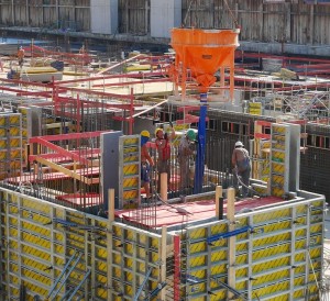 Baustelle: Branche belasten Auftragsmangel und hohe Kosten (Foto: pixabay.com, joffi)
