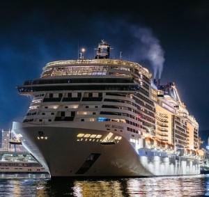 Kreuzfahrtschiff: es sorgt zusätzlich für enorme Methanemissionen (Foto: Kanenori, pixabay.com)