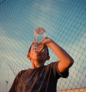 Trinken: Sensor meldet sich, wenn der Körper Wasser benötigt (Foto: Michal Jarmoluk, pixabay.com)