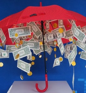 Geld unter dem Radar: Reiche wählen Schutzschirm sorgfältig aus (Bild: Hans, pixabay.com)