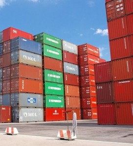 Container: Für US-Firmen bleibt China ein wichtiger Markt (Foto: pixabay.com, Wolfgang Schröpfer)