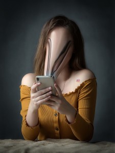 Smartphone: Nutzung schadet Jugendlichen (Bild: enb2max, pixabay.com)