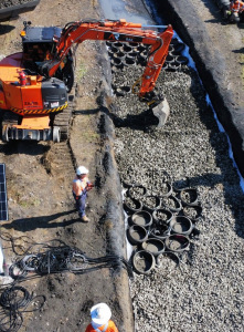 Altreifen: Sie bilden das Fundament von neuen Schienenwegen (Foto: ecoflex.com.au)