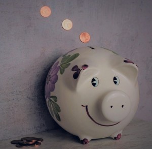 Sparschwein: Tagesgeldzinsen so niedrig wie seit 2012 nicht (Foto: pixabay.com, Kranich17)