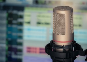 Mikro im Studio: Immer mehr Briten werden zu Podcast-Fans (Foto: pixabay.com, Maciej)