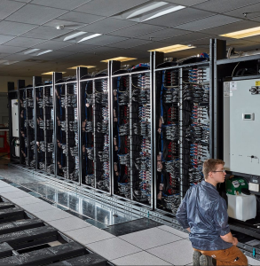 Blick auf einen kleinen Teil des Supercomputers El Capitan (Foto: LLNL)