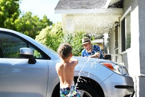 Auch bei einer einfachen Autowäsche können böse Fehler passieren. (Foto: Unsplash)