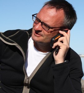 Handy-Telefonat: Dialog lässt sich gezielt abhören (Foto: Ruediger Strohmeyer, pixabay.com)