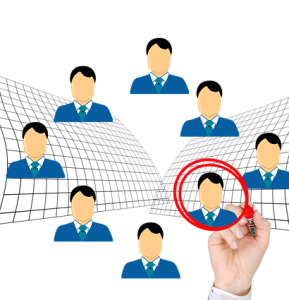 Kandidatenwahl: Wohlklingende Namen steigern die Jobchancen (Bild: Gerd Altmann, pixabay.com)