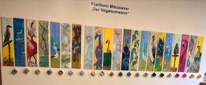 Gemäldeinstallation - Vogelschwarm der Plattform MIKIZZANER (Foto: MIKIZZANER)