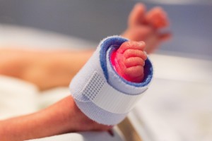 Frühchen: Stimme der Mutter ist laut neuer Studie sehr wichtig (Foto: pixabay.com, Sepp)