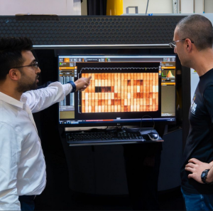 Fehleranalyse mit dem neuen hocheffizienten Lumineszenzverfahren (Foto: unsw.edu.au) Fehleranalyse mit dem neuen hocheffizienten Lumineszenzverfahren (Foto: unsw.edu.au)