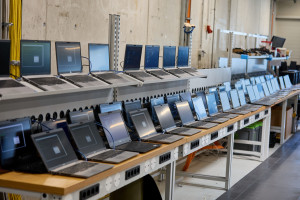 ESET und afb schützen wiederaufbereitete Notebooks mit Virenschutz (Foto: AfB gGmbH)