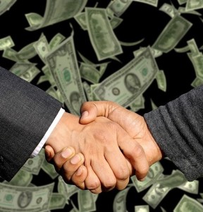 Deal: Bei Firmenübernahmen sollte besser einige Zeit vergehen (Bild: Ralph, pixabay.com)