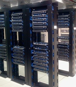 Rechenzentrum: KI braucht das laut EPFL-Experten gar nicht (Foto: evertonpestana, pixabay.com) Rechenzentrum: KI braucht das laut EPFL-Experten gar nicht (Foto: evertonpestana, pixabay.com)