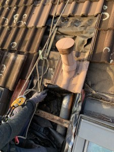 Leckageortung am Dach (Foto: Karl Sausen)