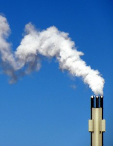 Schornstein: Emissionshandel ist besser für das Kima (Foto: Quartzla, pixabay.com)