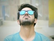 Blinder Mann: Orientierung erfolgt über Echo-Ortung (Foto: pixabay.com, Harpreet Batish)