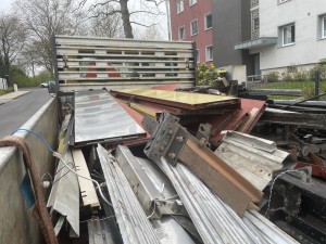 Schrott: Schnelle und seriöse Abholung in Herne (Foto: Schrottankauf Exclusiv)