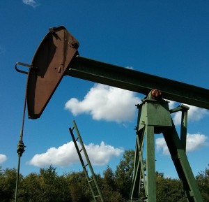 Erdölförderung: Oxfam fordert einen Ausbau der Erneuerbaren (Foto: pixabay.com, Moni49)