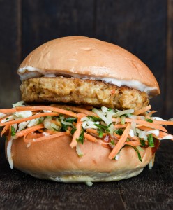 Pflanzen-Burger: ebenfalls nicht unbedingt gesünder (Foto: Shuvro Saha, pixabay.com)