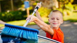 Frühjahrsputz fürs Auto (Foto: Unsplash)