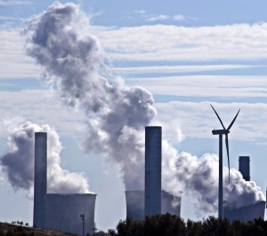 Kraftwerke: Europa braucht eigene solidarische Energieversorgung (Foto: NoName_13, pixabay.com)