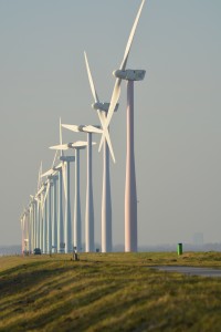Windkraftanlage: Kevlar kann Generatoren vor Blitzen schützen (Foto: Ben Kercks, pixabay.com)