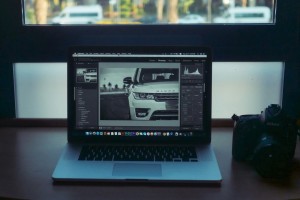 KI-Chancen und No-Gos (Foto: Zakaria Zayane/Unsplash)