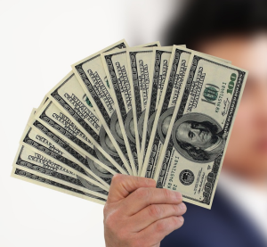 Geld: CEOs bekommen nicht alles, was sie wollen (Foto: Gerd Altmann, pixabay.com)