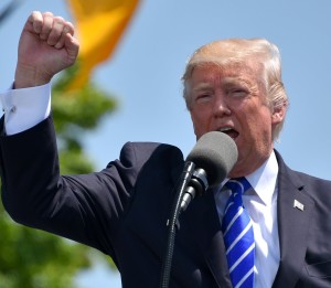 Donald Trump: Wirtschaftspolitik verprellt Bürger (Foto: Gerd Altmann, pixabay.com)