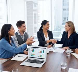Verhandlungen mit Frauen: verlaufen laut Studien angenehmer (Foto: Amjad khan, pixabay.com)