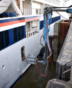 Landstromversorgung im Hamburger Hafen: Forscher sehen hier große Vorteile (Foto: hafen-hamburg.de)